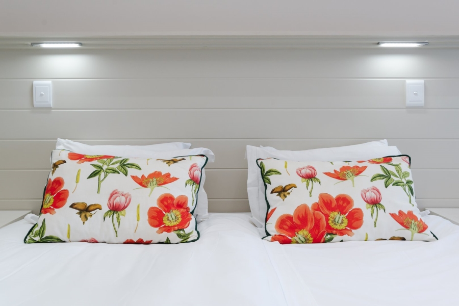11 Bedroom Property for Sale in Camps Bay Western Cape